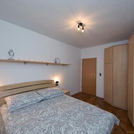Family Apartment Sara Zadar Eksteriør billede
