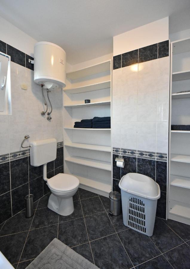 Family Apartment Sara Zadar Eksteriør billede